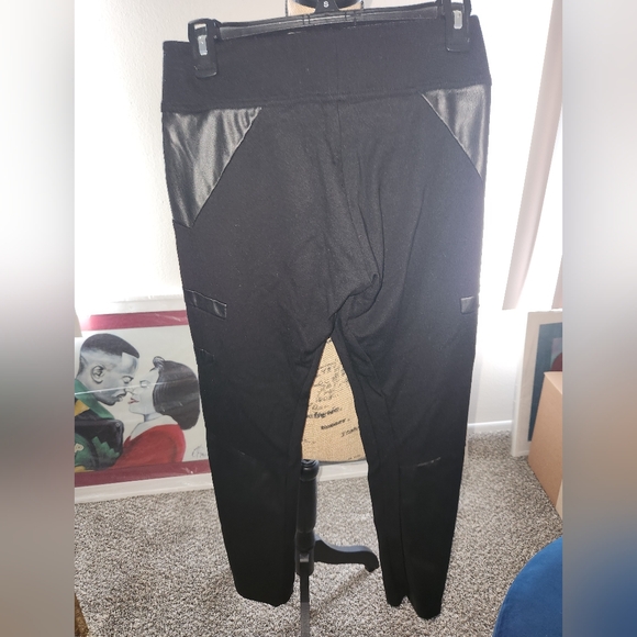 MeMoi Leggings W Leather Patches - Picture 4 of 9